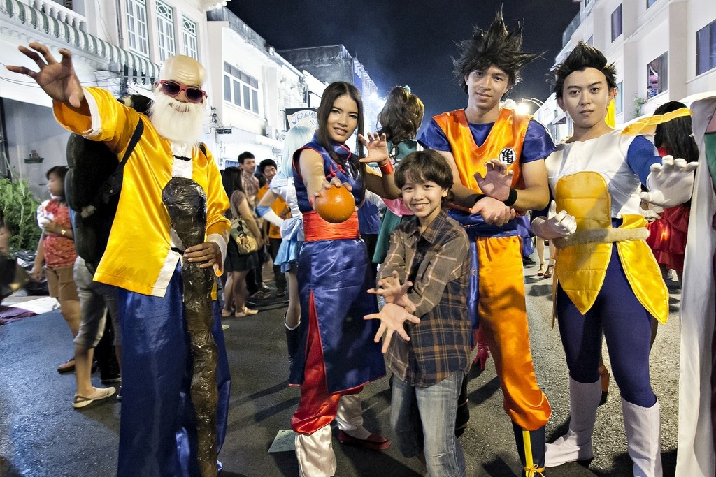 Группа людей на празднике