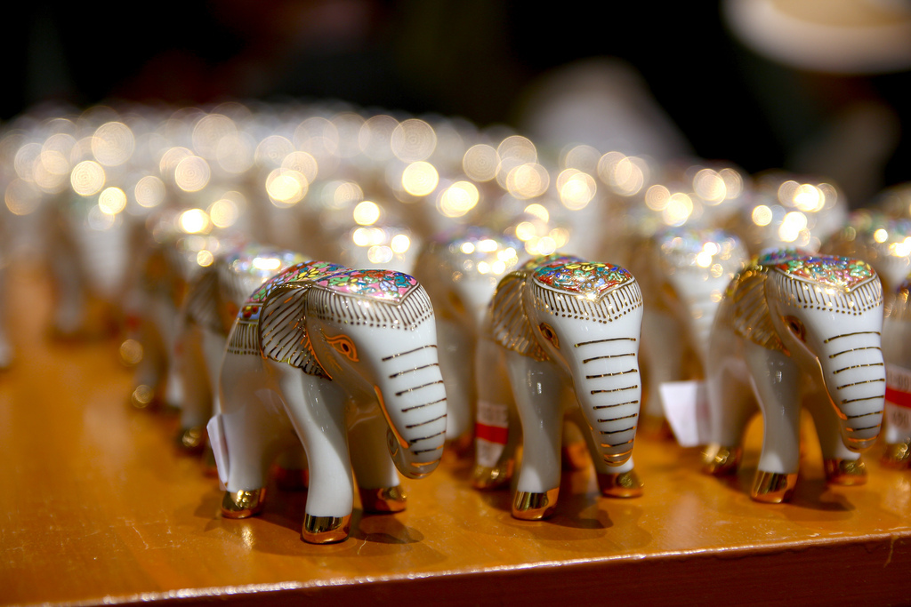 Статуэтки слонов